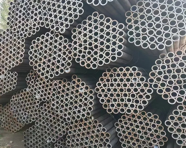 High Quality Alloy Steel Pipe